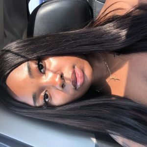 Meet your Posher, Ebony